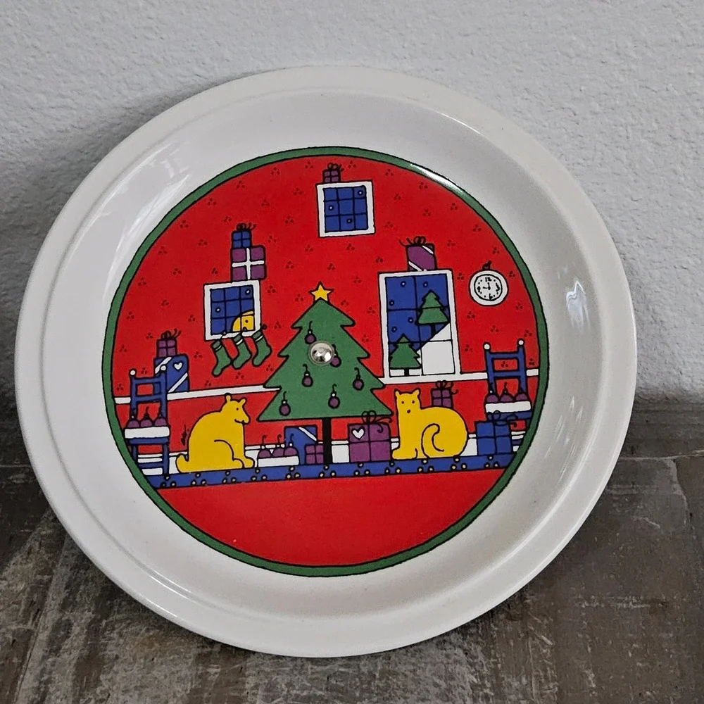 Vintage Houze Staffordshire Christmas Cake Stand Plate 1985 Cats Folk Art